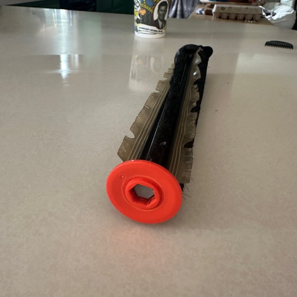 Neato robot vac brush - Picture 5 of 7